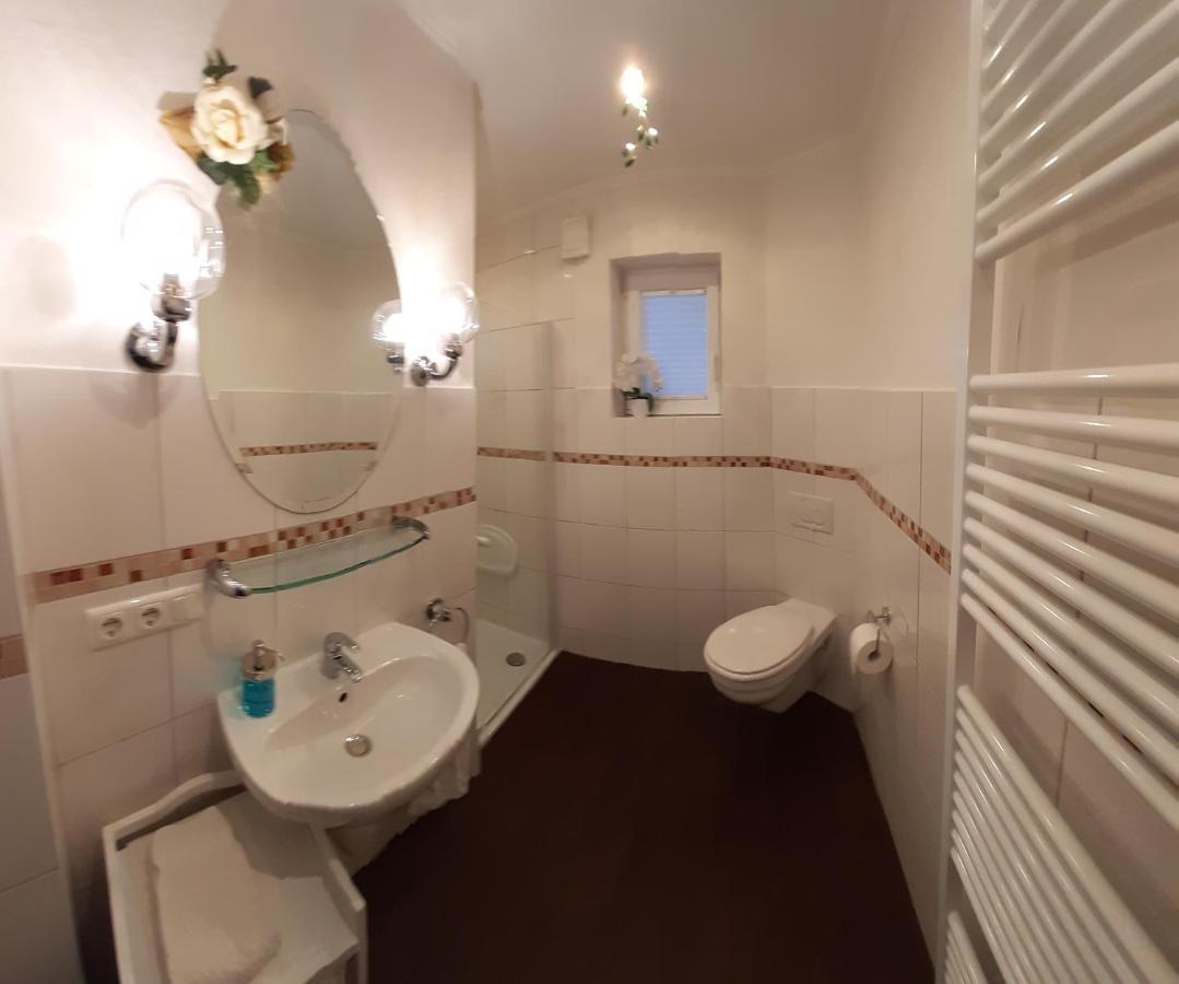Exklusive Ferienwohnung Strohberg Ploen Luaran gambar